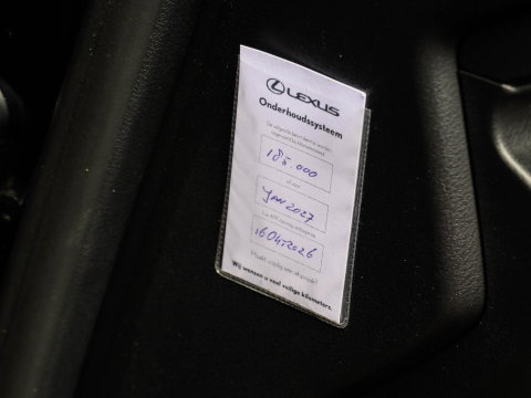Lexus IS 300h Hybrid Luxury Line | Mark Levinson | Stoelkoeling/Verwarming | Dealeronderhouden