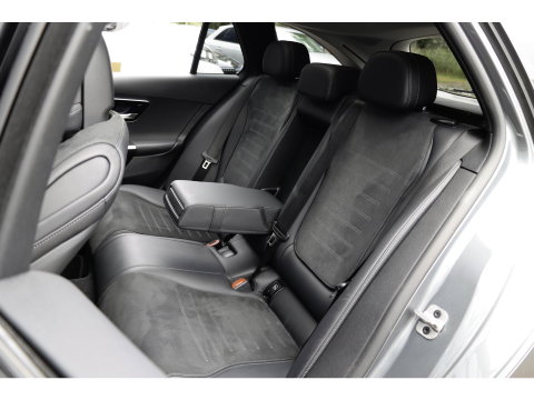 Mercedes-Benz C-Klasse 180 AMG Line Pano Wegkl.Trekhaak Sfeerverlichting