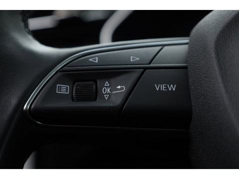 Audi Q3 Sportback 45 TFSI e S Line | Elek. Trekhaak | Camera | 20'' | Adapt. Cruise | NAV + CarPlay | Stoelverw. |