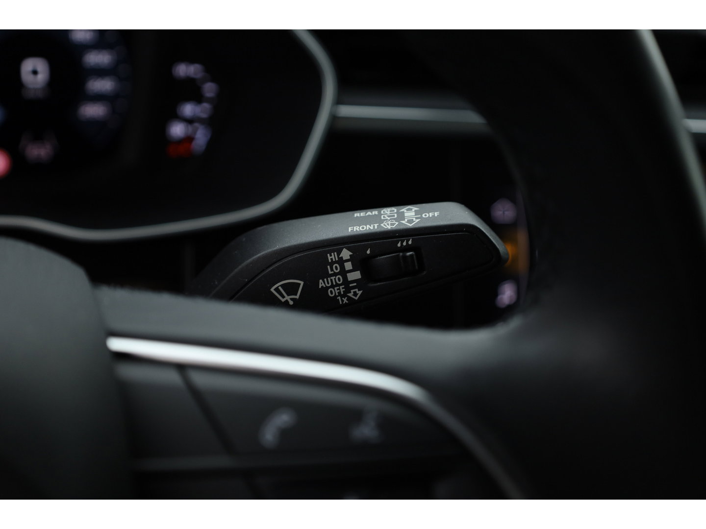 Audi Q3 Sportback 45 TFSI e S Line | Elek. Trekhaak | Camera | 20'' | Adapt. Cruise | NAV + CarPlay | Stoelverw. |