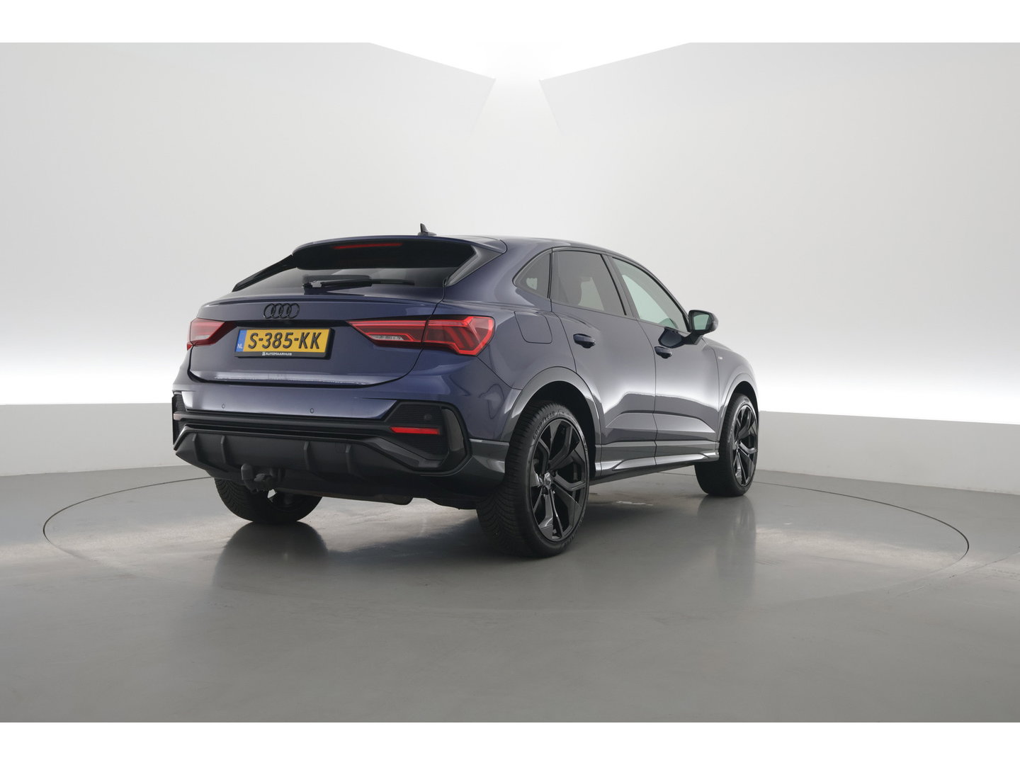 Audi Q3 Sportback 45 TFSI e S Line | Elek. Trekhaak | Camera | 20'' | Adapt. Cruise | NAV + CarPlay | Stoelverw. |