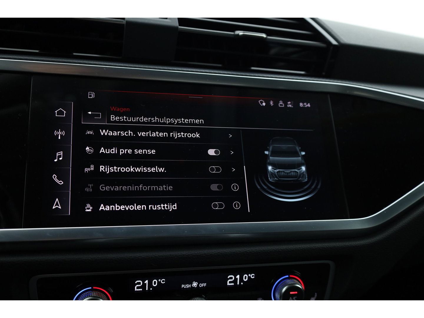 Audi Q3 Sportback 45 TFSI e S Line | Elek. Trekhaak | Camera | 20'' | Adapt. Cruise | NAV + CarPlay | Stoelverw. |