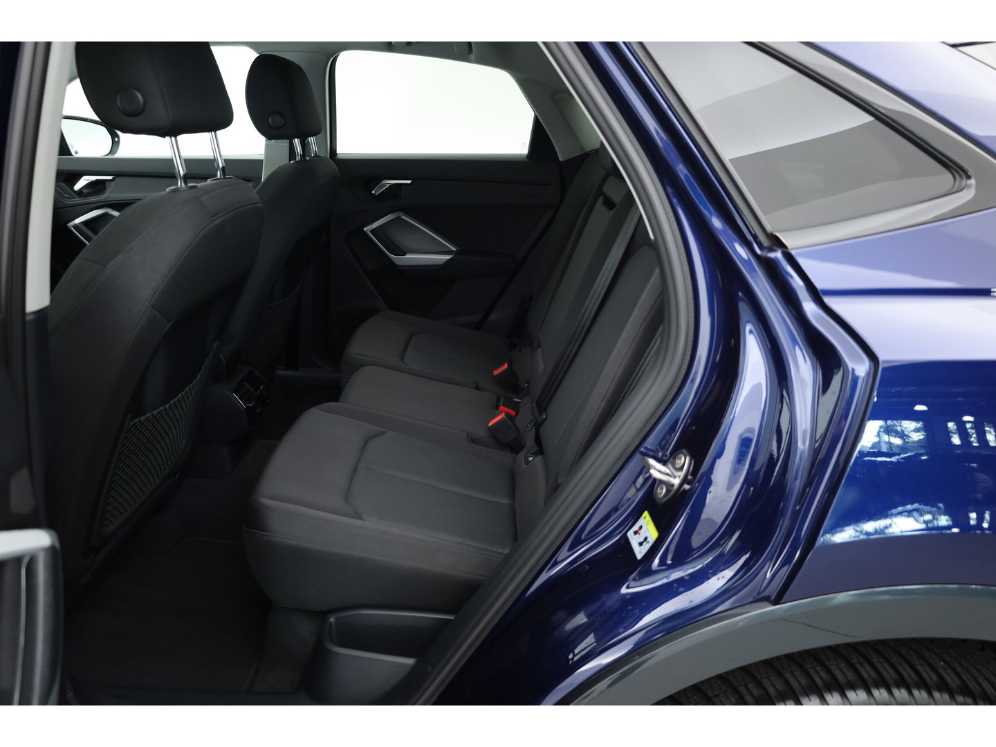 Audi Q3 Sportback 45 TFSI e S Line | Elek. Trekhaak | Camera | 20'' | Adapt. Cruise | NAV + CarPlay | Stoelverw. |