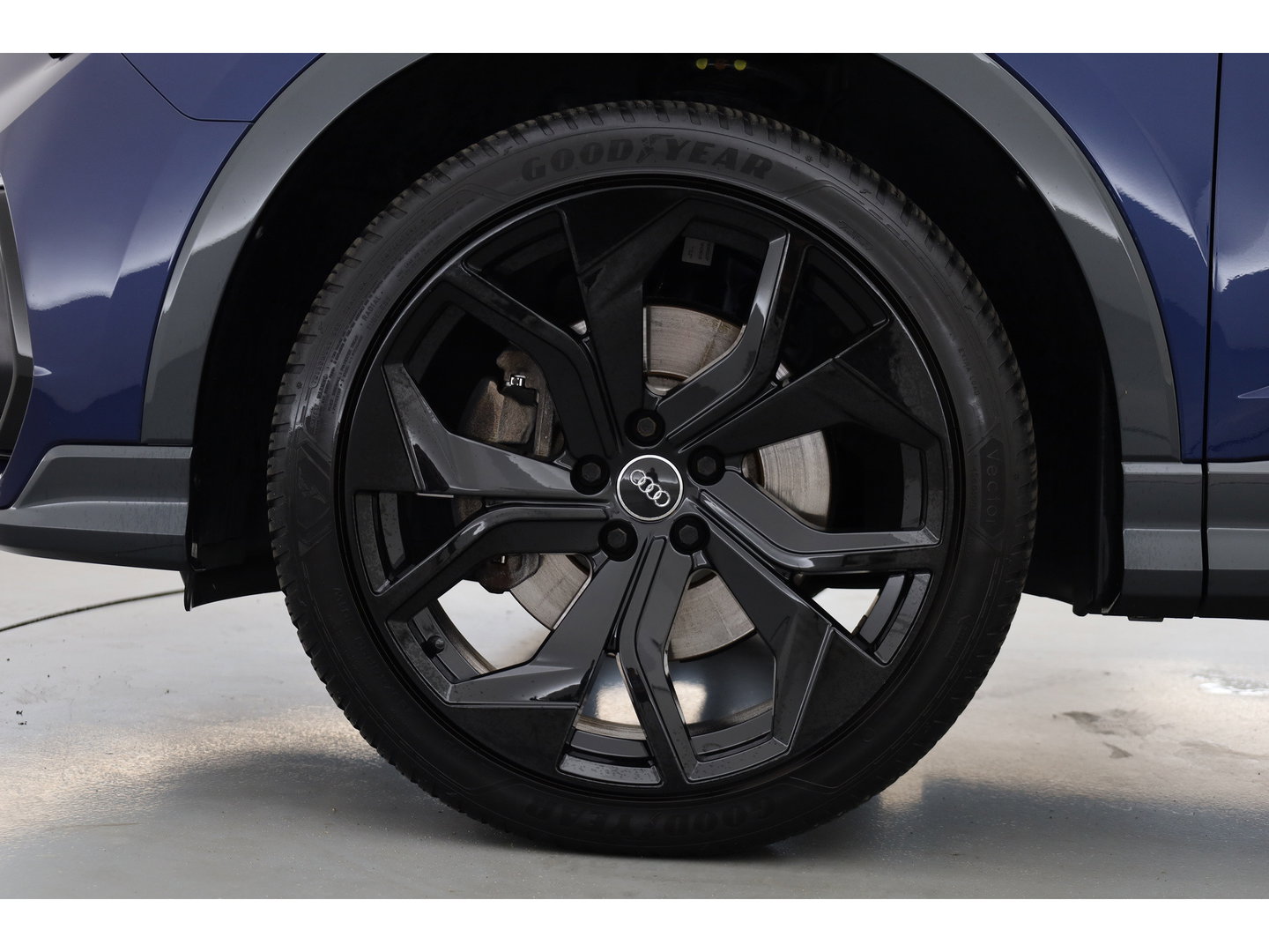 Audi Q3 Sportback 45 TFSI e S Line | Elek. Trekhaak | Camera | 20'' | Adapt. Cruise | NAV + CarPlay | Stoelverw. |