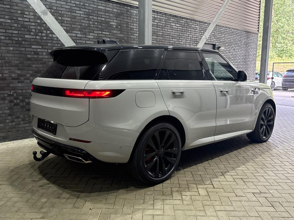 Land Rover Range Rover Sport P460e Dynamic SE | Cold Climate | Black Pack | Soft Close | Panoramadak | Trekhaak