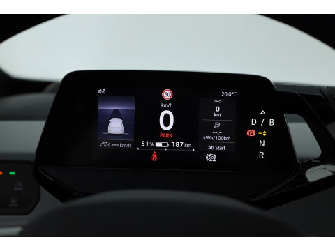 Volkswagen ID.3 Pro 58 kWh | Pano | HUD | 360cam | Memory | Afn. Trekhaak | Stoel- Stuurverw. | Adapt. Cruise | IQ. Light
