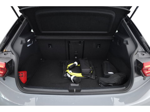 Volkswagen ID.3 Pro 58 kWh | Pano | HUD | 360cam | Memory | Afn. Trekhaak | Stoel- Stuurverw. | Adapt. Cruise | IQ. Light