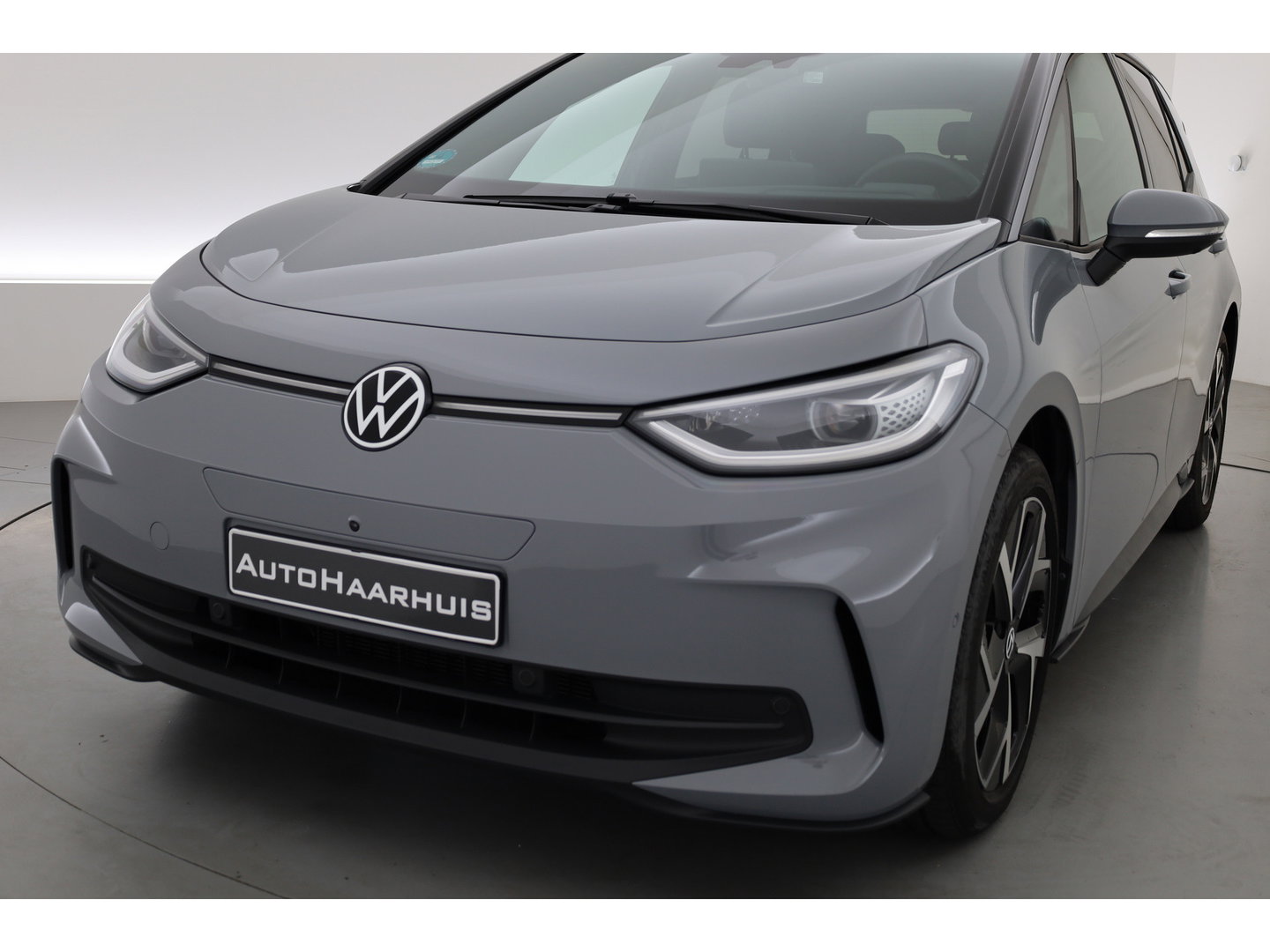 Volkswagen ID.3 Pro 58 kWh | Pano | HUD | 360cam | Memory | Afn. Trekhaak | Stoel- Stuurverw. | Adapt. Cruise | IQ. Light