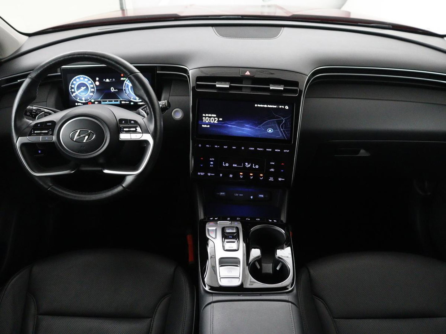 Hyundai Tucson 1.6 T-GDI PHEV Premium 4WD | SOH 96,9% | Memory | Leder | Stuur/stoel verwarming | Stoel ventilatie | Adaptive cruise | 360 camera | Park assist | Achterbank verwarming | Climate control
