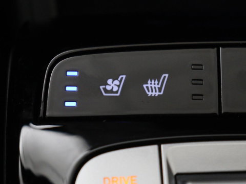 Hyundai Tucson 1.6 T-GDI PHEV Premium 4WD | SOH 96,9% | Memory | Leder | Stuur/stoel verwarming | Stoel ventilatie | Adaptive cruise | 360 camera | Park assist | Achterbank verwarming | Climate control
