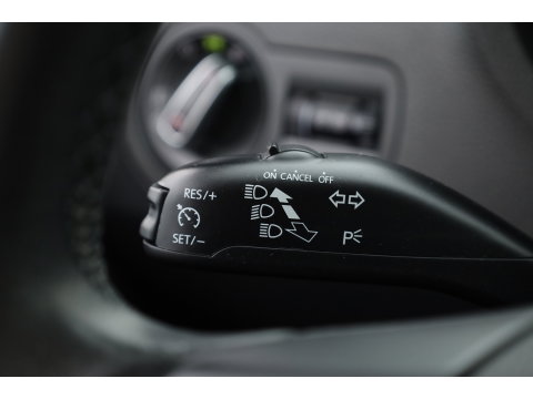 Volkswagen Polo 1.2 TSI Highline Edition | Orgi. NL | Rijklaar!! | Trekhaak | Cruise Control | Clima | PDC Achter