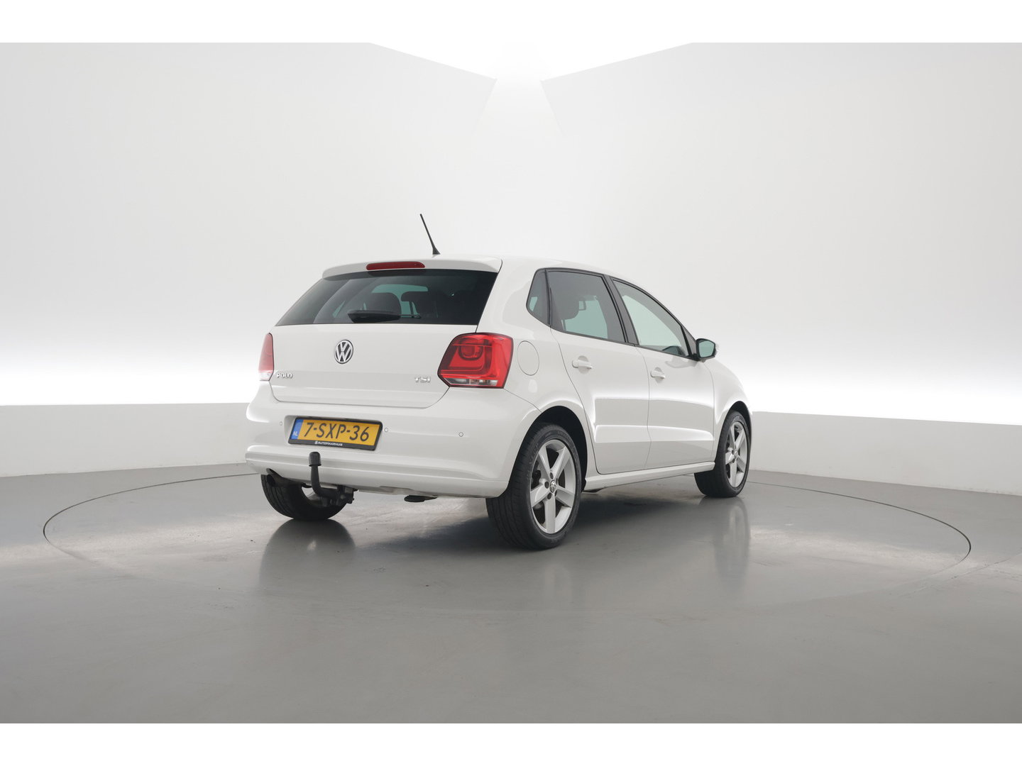 Volkswagen Polo 1.2 TSI Highline Edition | Orgi. NL | Rijklaar!! | Trekhaak | Cruise Control | Clima | PDC Achter