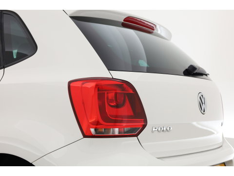 Volkswagen Polo 1.2 TSI Highline Edition | Orgi. NL | Rijklaar!! | Trekhaak | Cruise Control | Clima | PDC Achter