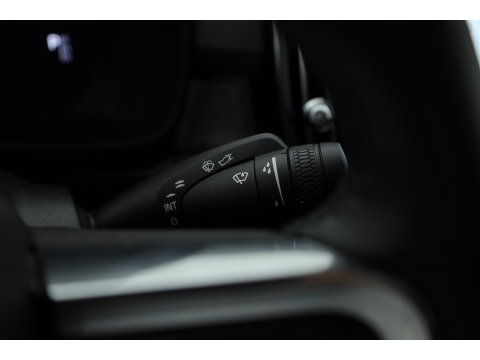Volvo C40 Recharge Twin Ultimate 78 kWh | Pano | 360cam | Memory | H&K Audio | 20'' | Stoel- Stuurverw. | Pilot Assist