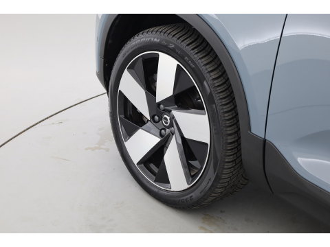 Volvo C40 Recharge Twin Ultimate 78 kWh | Pano | 360cam | Memory | H&K Audio | 20'' | Stoel- Stuurverw. | Pilot Assist