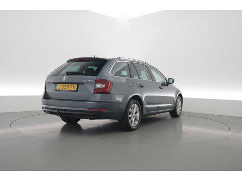 Škoda Octavia Combi 1.5 TSI Greentech Style | Trekhaak | Apple CarPlay | Navi | PDC | Stoelverw. | DAB | Cruise Ctrl.
