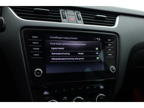 Škoda Octavia Combi 1.5 TSI Greentech Style | Trekhaak | Apple CarPlay | Navi | PDC | Stoelverw. | DAB | Cruise Ctrl.