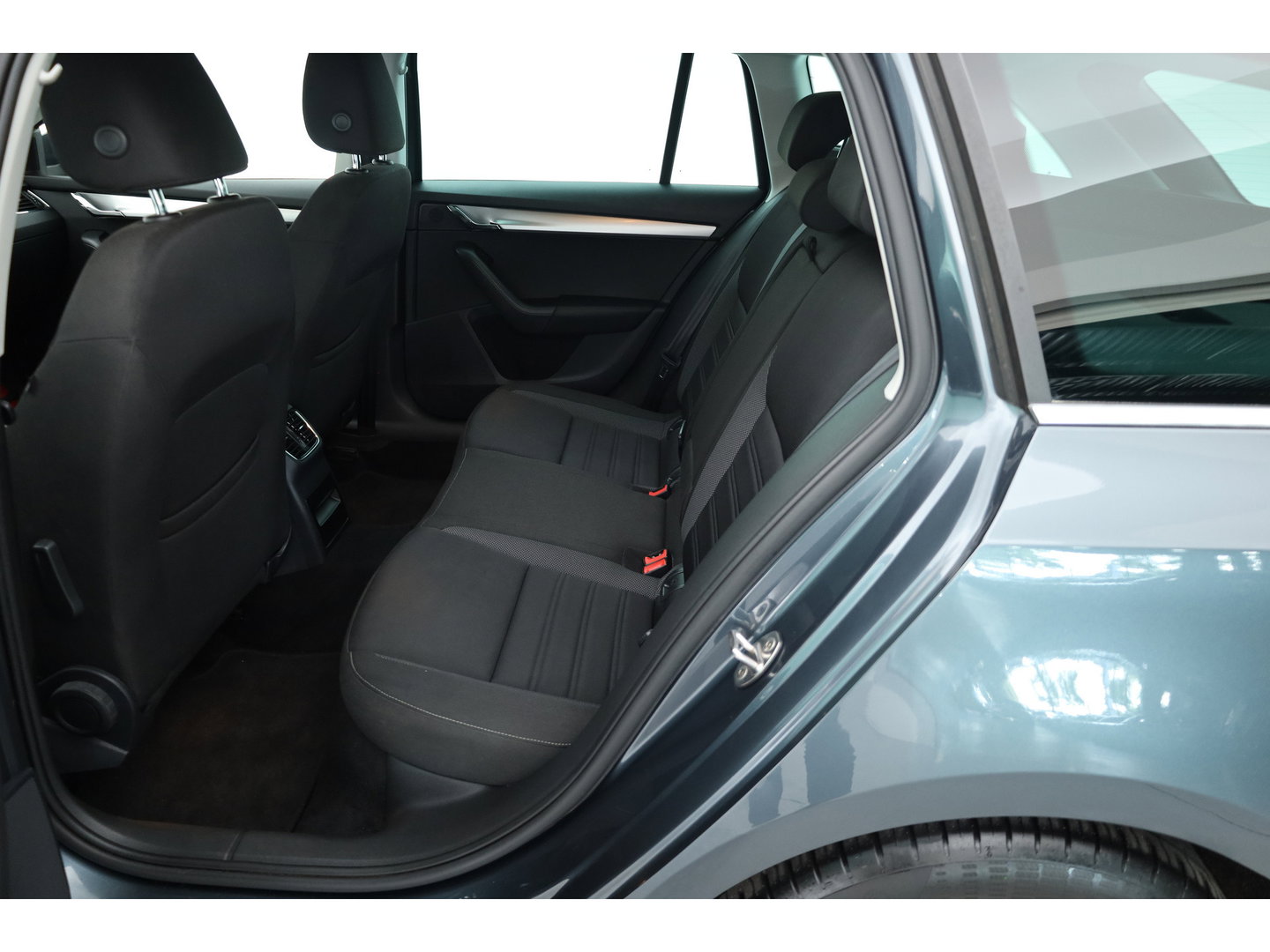 Škoda Octavia Combi 1.5 TSI Greentech Style | Trekhaak | Apple CarPlay | Navi | PDC | Stoelverw. | DAB | Cruise Ctrl.