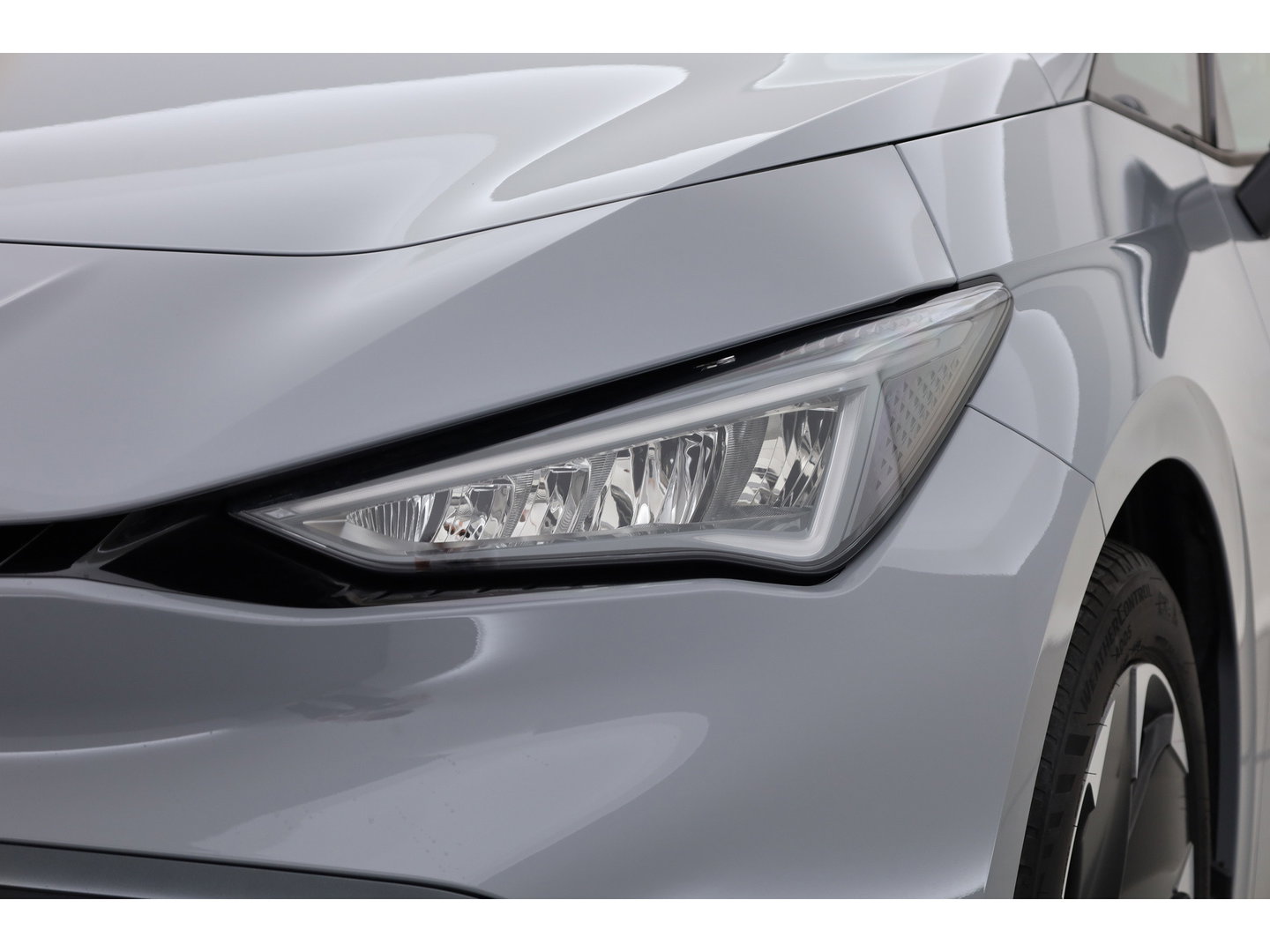 CUPRA Born 62 kWh | Rijklaar! | Apple CarPlay | Stoel- Stuurverw. | PDC V+A | All Season | 19'' |