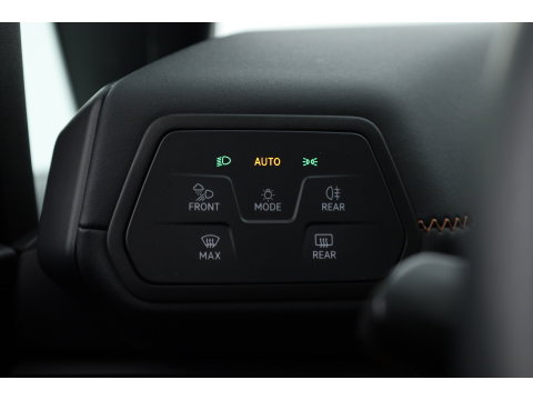 CUPRA Born 62 kWh | Rijklaar! | Apple CarPlay | Stoel- Stuurverw. | PDC V+A | All Season | 19'' |