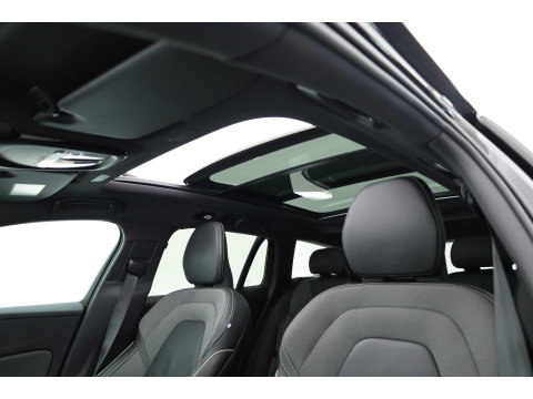Volvo V60 2.0 T6 Plug-in hybrid AWD Plus Dark | Pano | Trekhaak | Memory Seats | H&K Audio | 360cam | Pilot Assist | Bliss | Stoel-Stuurverw. |