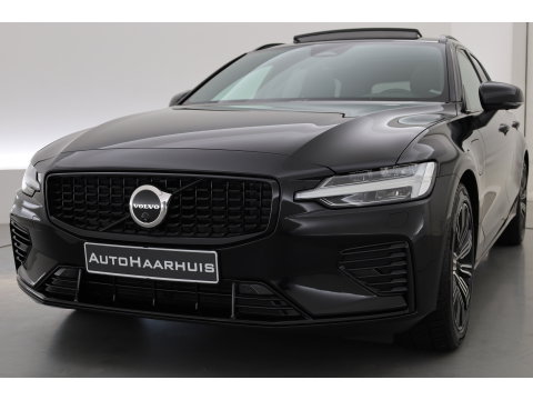 Volvo V60 2.0 T6 Plug-in hybrid AWD Plus Dark | Pano | Trekhaak | Memory Seats | H&K Audio | 360cam | Pilot Assist | Bliss | Stoel-Stuurverw. |
