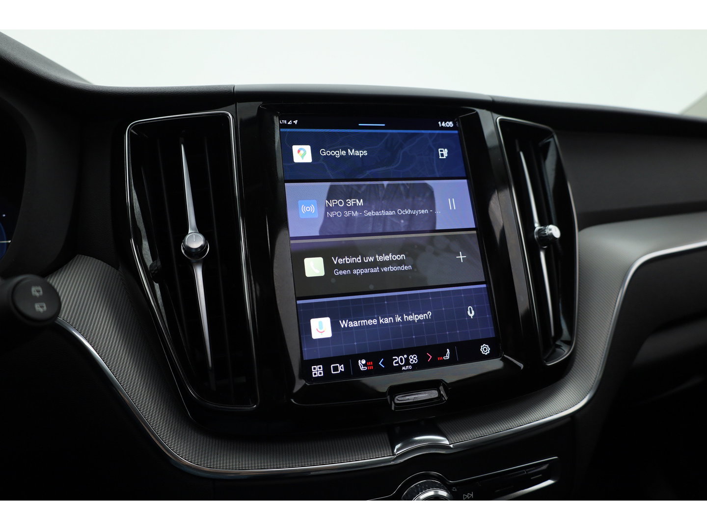 Volvo XC60 2.0 T6 Plug-in hybrid AWD Plus Bright | Pano | Pilot Assist | Leder | Memory | Stoel- stuurverw. | Harman Kardon | All Season