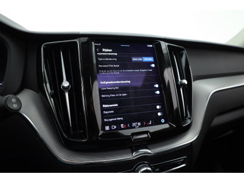 Volvo XC60 2.0 T6 Plug-in hybrid AWD Plus Bright | Pano | Pilot Assist | Leder | Memory | Stoel- stuurverw. | Harman Kardon | All Season