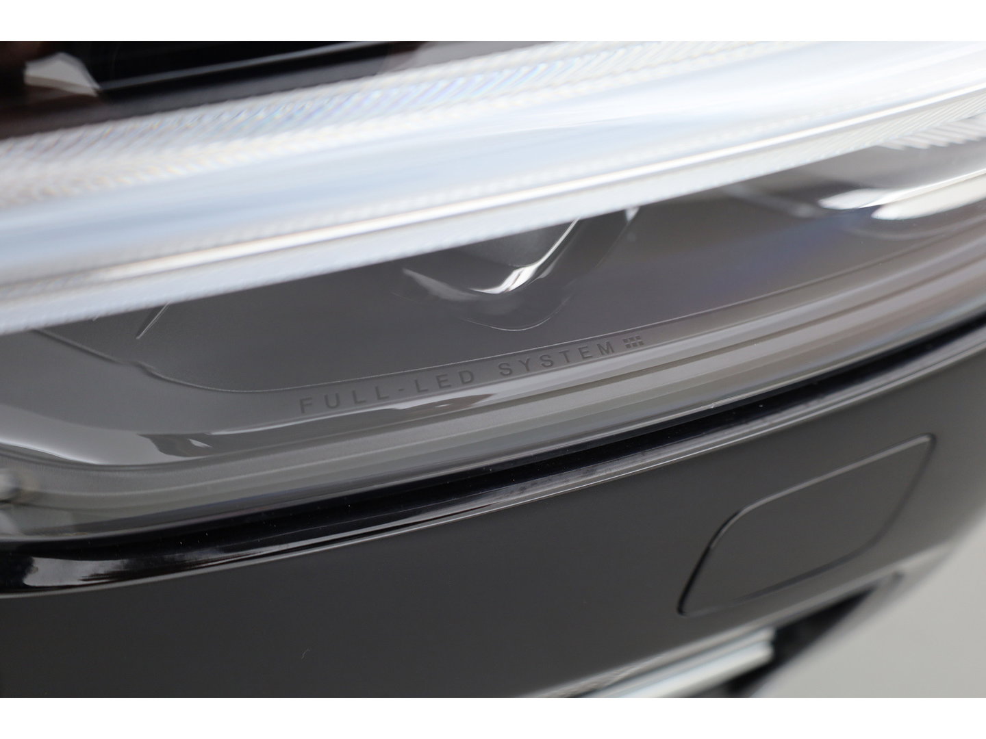 Volvo XC60 2.0 T6 Plug-in hybrid AWD Plus Bright | Pano | Pilot Assist | Leder | Memory | Stoel- stuurverw. | Harman Kardon | All Season