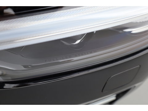 Volvo XC60 2.0 T6 Plug-in hybrid AWD Plus Bright | Pano | Pilot Assist | Leder | Memory | Stoel- stuurverw. | Harman Kardon | All Season