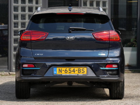 Kia e-Niro 64kWh DYNAMICPLUSLINE/ SCHUIFDAK/ SOH 100%