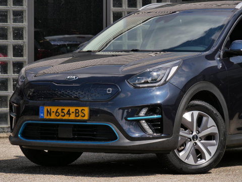 Kia e-Niro 64kWh DYNAMICPLUSLINE/ SCHUIFDAK/ SOH 100%