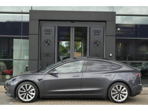 Tesla Model 3 Long Range 351pk AWD 75 kWh *BTW* *SOH 85%* Panoramadak 19" LMV Sport Autopilot