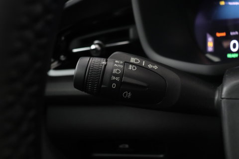 Polestar 2 Long Range Single Motor 78 kWh | Plus | Pilot | Panoramadak | Harman/Kardon | 360° Camera | Warmtepomp | BLIS | Stoel+Stuurverwarming | 20 Inch