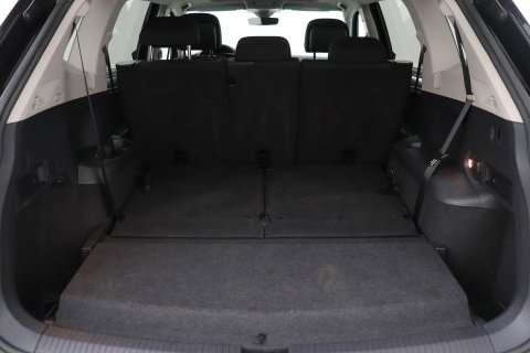 Volkswagen Tiguan Allspace 1.4 TSI Comfortline Business | 7 Persoons | Panoramadak | Trekhaak | Massage | Keyless | Stoelverwarming | Getint Glas