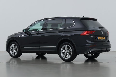 Volkswagen Tiguan Allspace 1.4 TSI Comfortline Business | 7 Persoons | Panoramadak | Trekhaak | Massage | Keyless | Stoelverwarming | Getint Glas