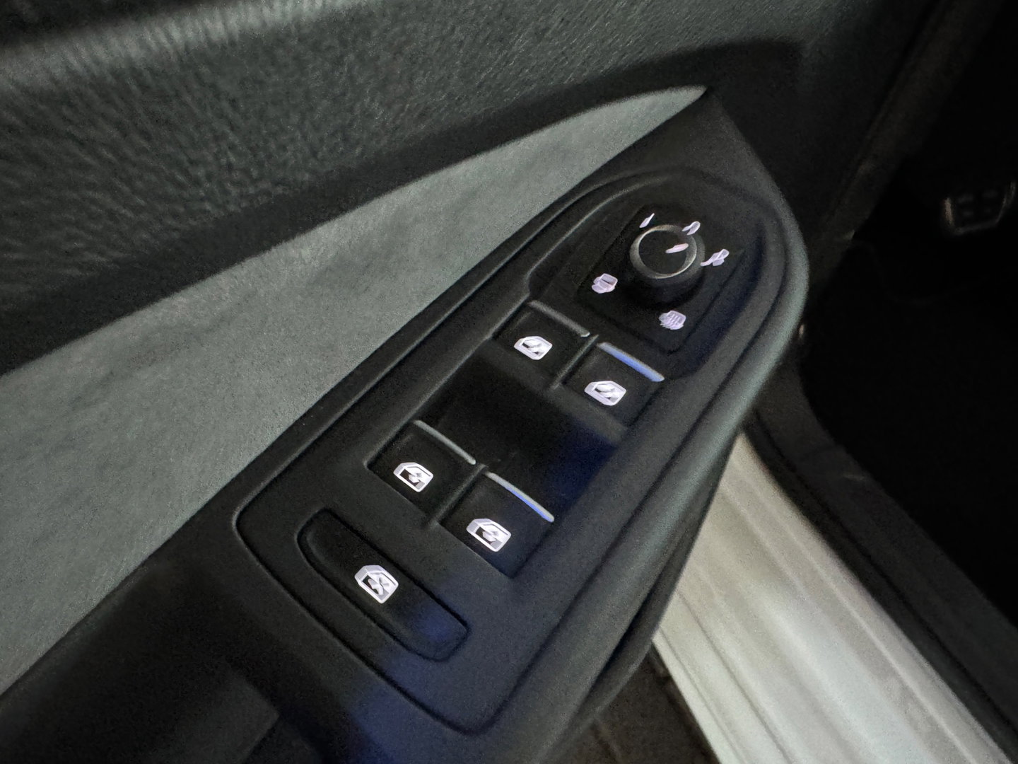 Volkswagen Golf 2.0 TSI R 4Motion Pano|Camera|Stoelverwarming|Stuurverwaimg|IQ