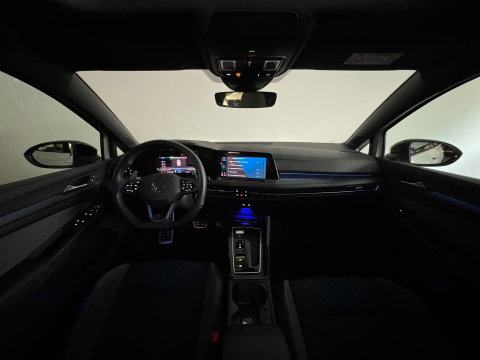 Volkswagen Golf 2.0 TSI R 4Motion Pano|Camera|Stoelverwarming|Stuurverwaimg|IQ