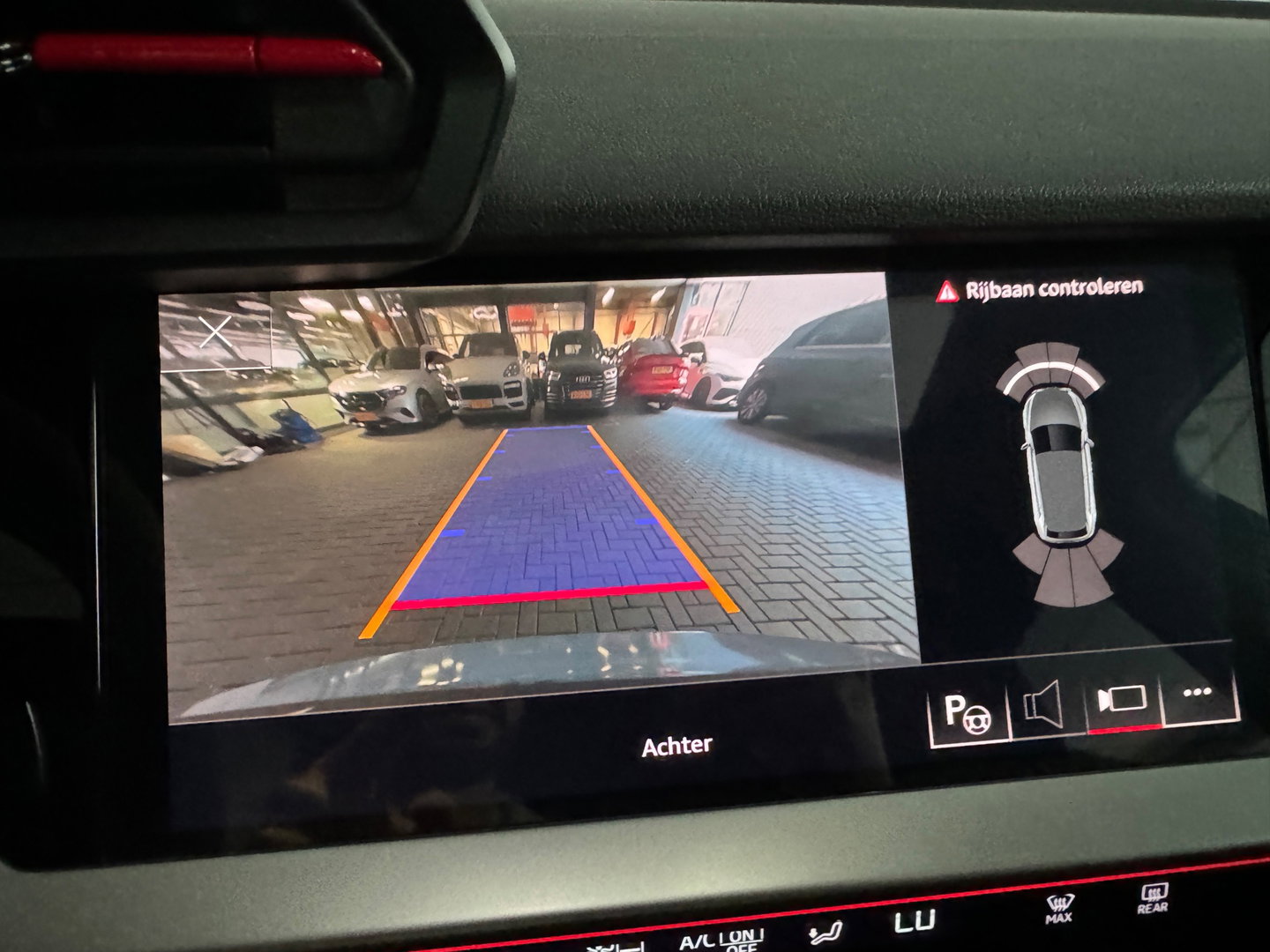 Audi RS3 Sportback 2.5 TFSI quattro Pano|B&O|HuD|Keyless|Sfeer