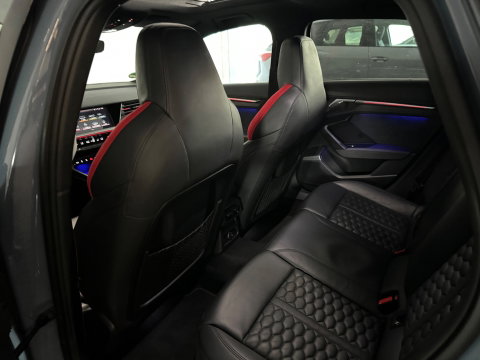 Audi RS3 Sportback 2.5 TFSI quattro Pano|B&O|HuD|Keyless|Sfeer