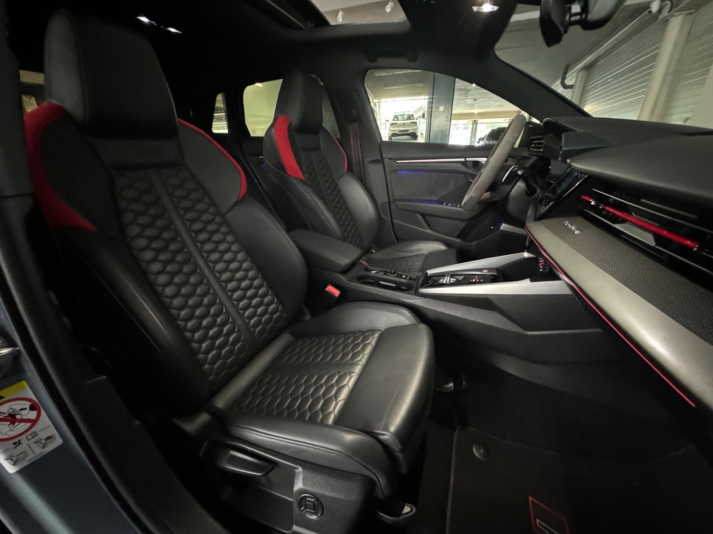 Audi RS3 Sportback 2.5 TFSI quattro Pano|B&O|HuD|Keyless|Sfeer