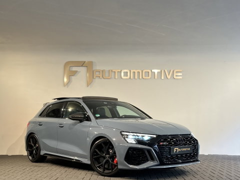 Audi RS3 Sportback 2.5 TFSI quattro Pano|B&O|HuD|Keyless|Sfeer
