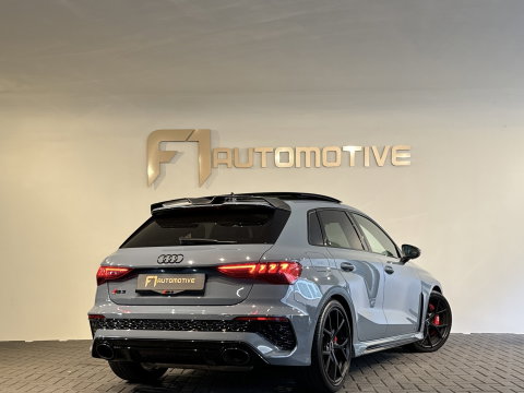 Audi RS3 Sportback 2.5 TFSI quattro Pano|B&O|HuD|Keyless|Sfeer