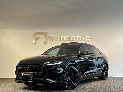 Audi Q8 4.0 TFSI SQ8 quattro Carbon|Massage|Trekhaak|Sfeer|Nachtzicht