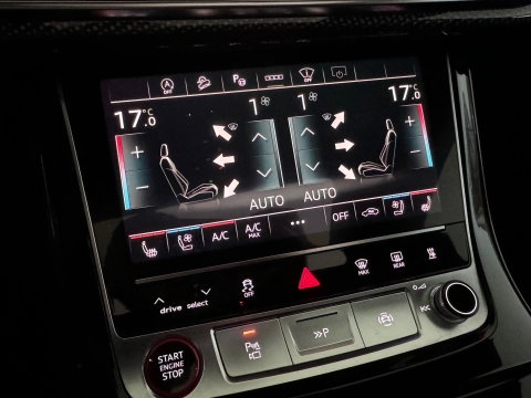 Audi Q8 4.0 TFSI SQ8 quattro Carbon|Massage|Trekhaak|Sfeer|Nachtzicht