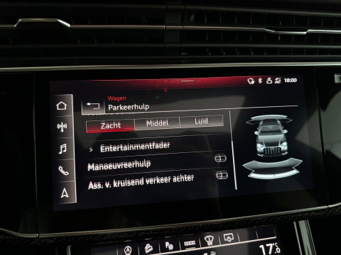 Audi Q8 4.0 TFSI SQ8 quattro Carbon|Massage|Trekhaak|Sfeer|Nachtzicht