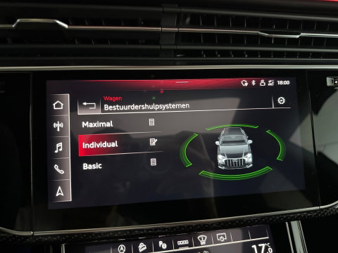 Audi Q8 4.0 TFSI SQ8 quattro Carbon|Massage|Trekhaak|Sfeer|Nachtzicht