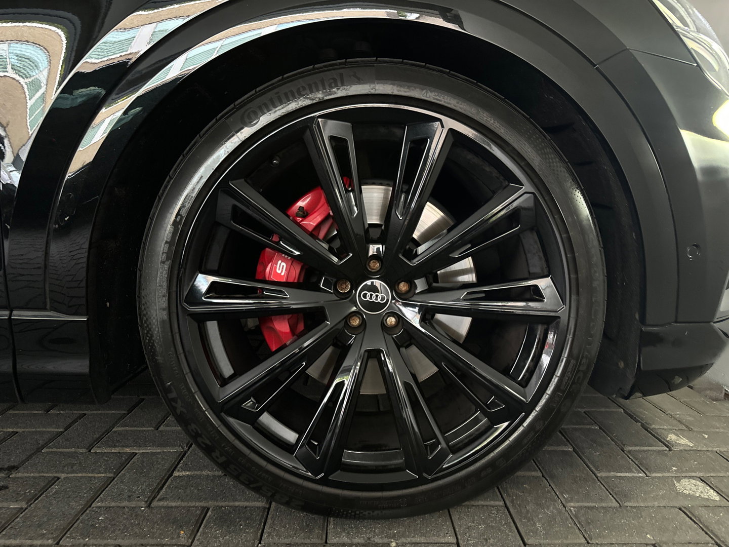 Audi Q8 4.0 TFSI SQ8 quattro Carbon|Massage|Trekhaak|Sfeer|Nachtzicht