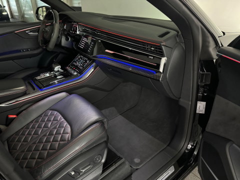 Audi Q8 4.0 TFSI SQ8 quattro Carbon|Massage|Trekhaak|Sfeer|Nachtzicht
