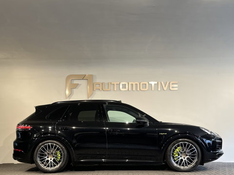 Porsche Cayenne 3.0 E-Hybrid Pano|App 03-27|SportDesign|HuD|Bose|360 Camera